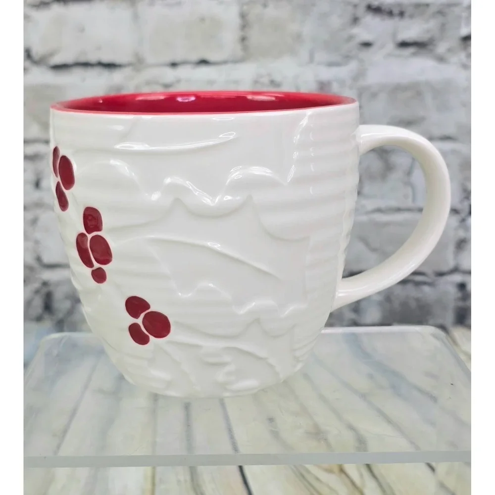 Starbucks 2010 White Christmas‎ Mug Red Holly Berries Embossed Ceramic Cup 16 oz